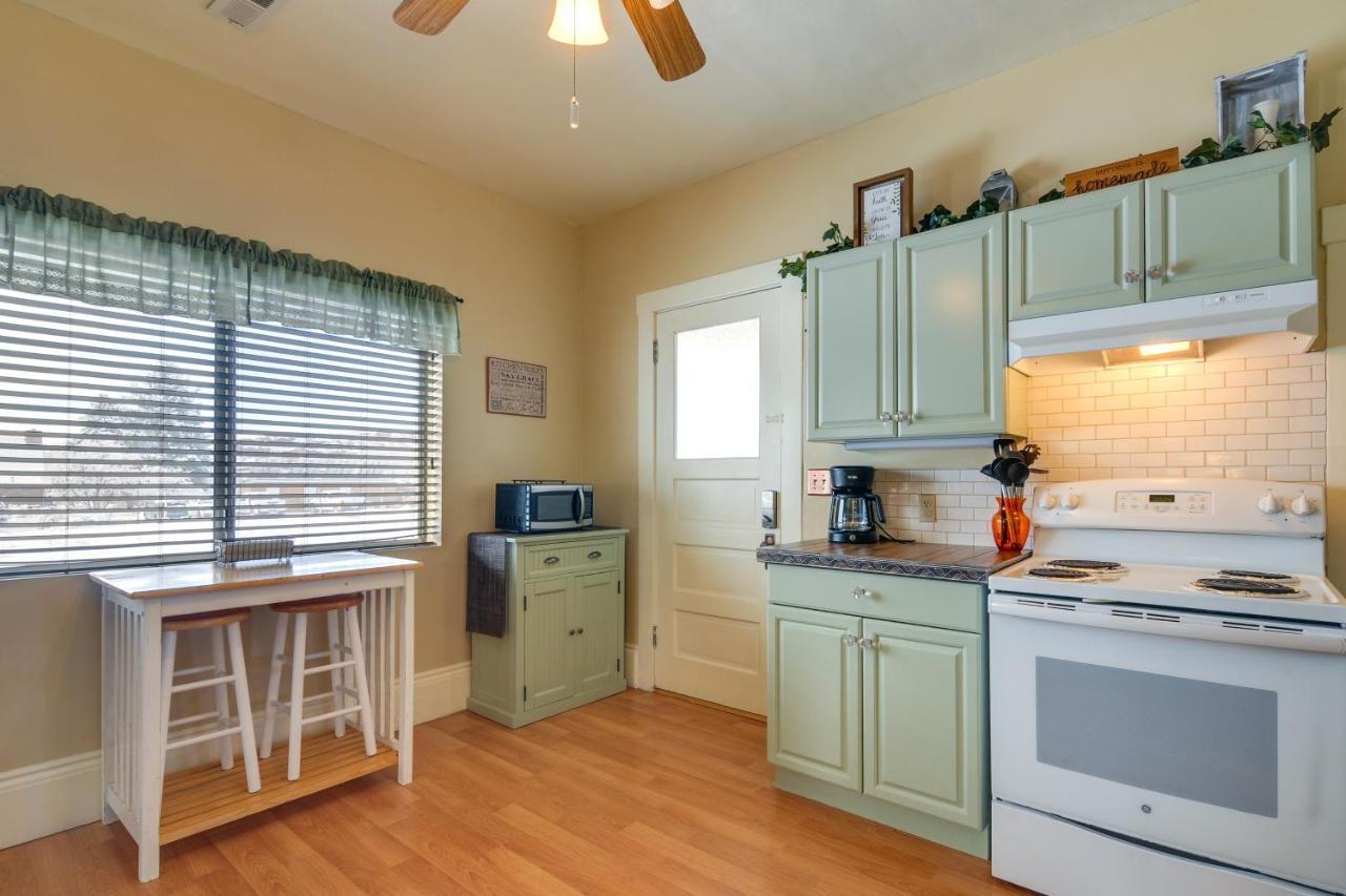 Beautiful Historic Home Near Bryce Canyon! 캐논빌 외부 사진