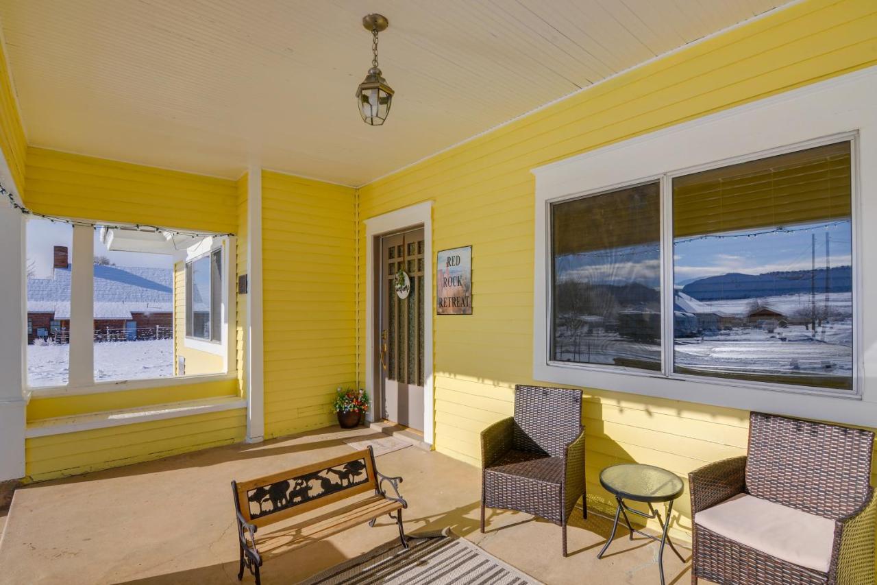 Beautiful Historic Home Near Bryce Canyon! 캐논빌 외부 사진