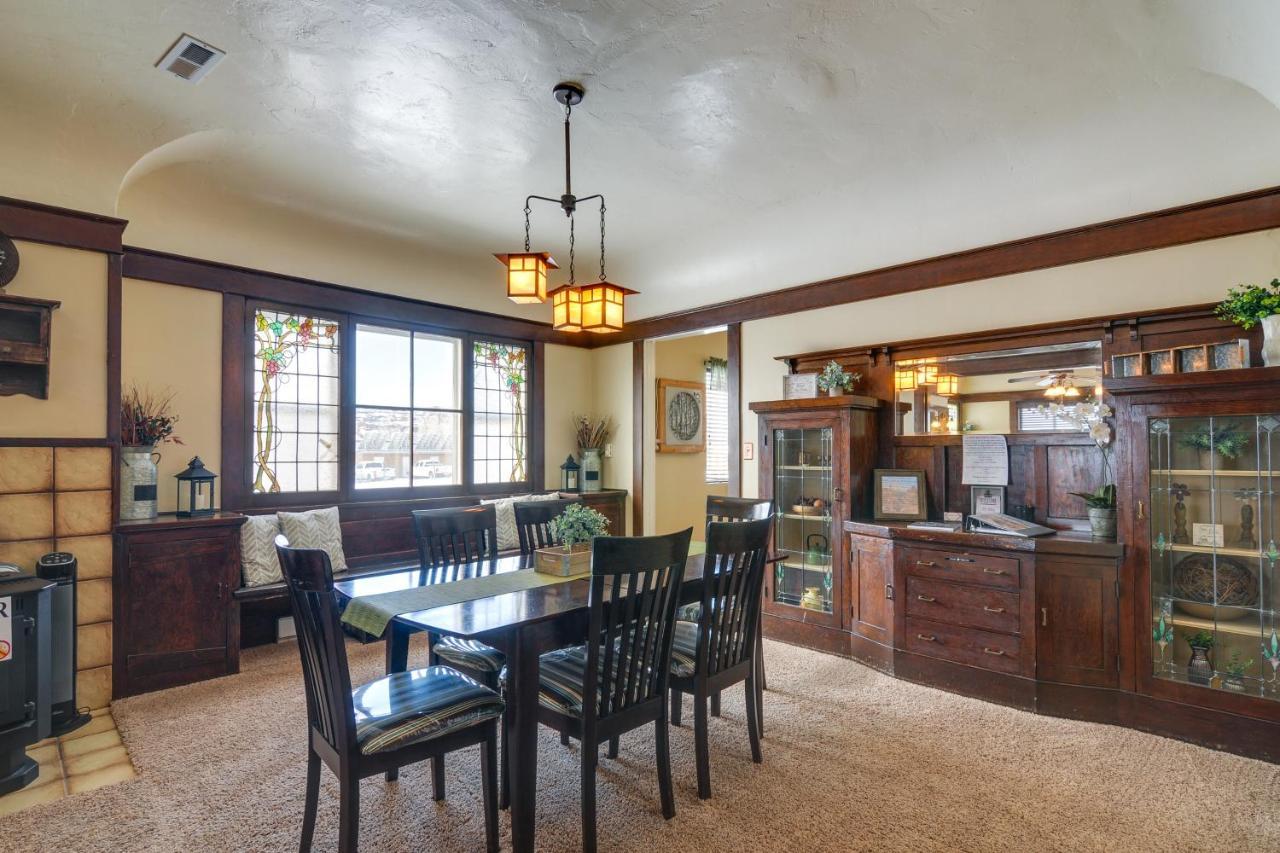 Beautiful Historic Home Near Bryce Canyon! 캐논빌 외부 사진
